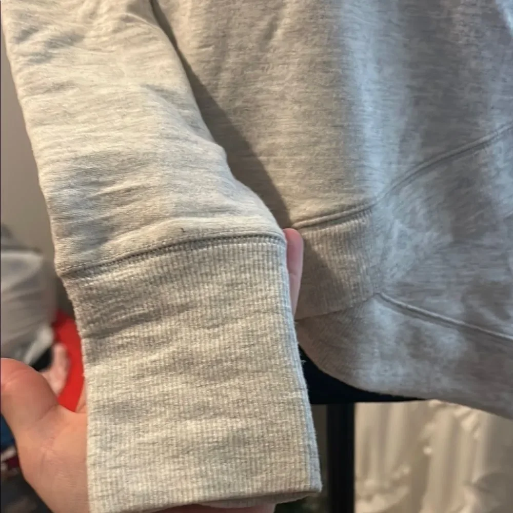Athleta Cream Relaxed Sweatshirt B - Picture 4 of 6